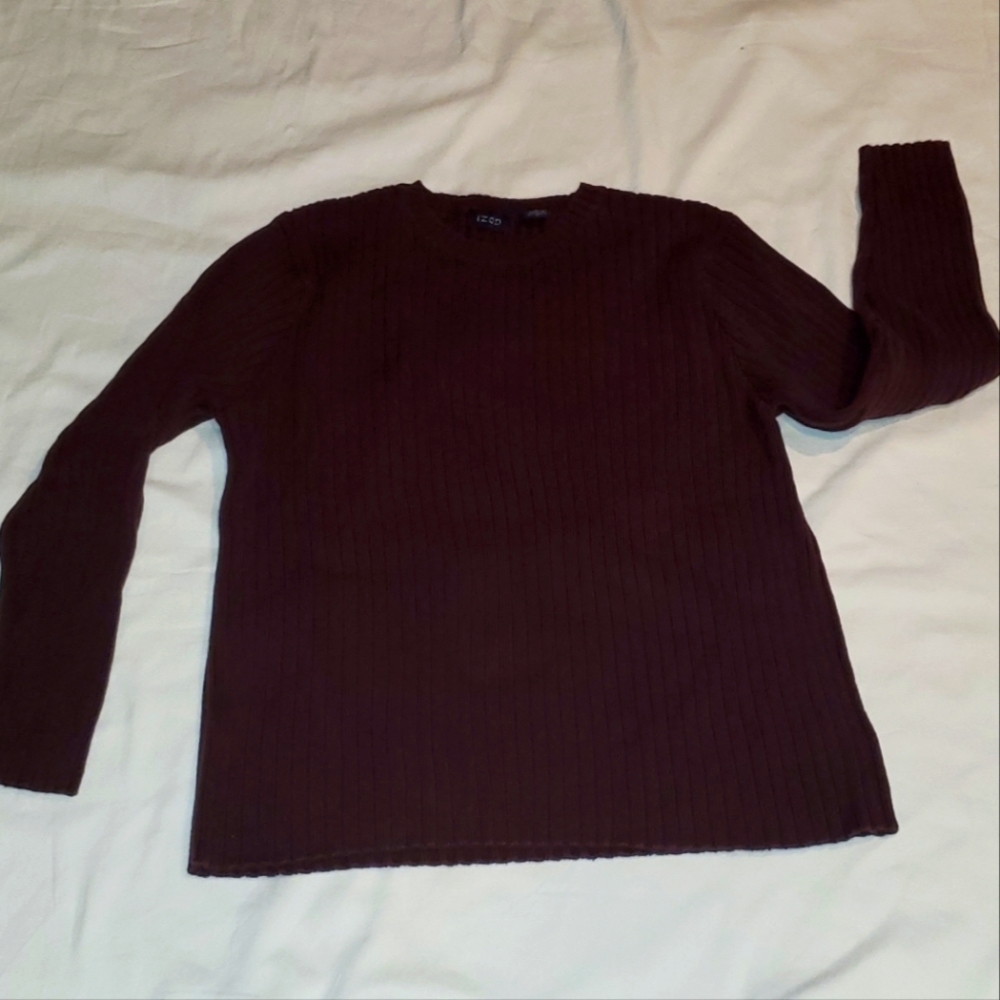 Izod cotton sweater Maroon color.